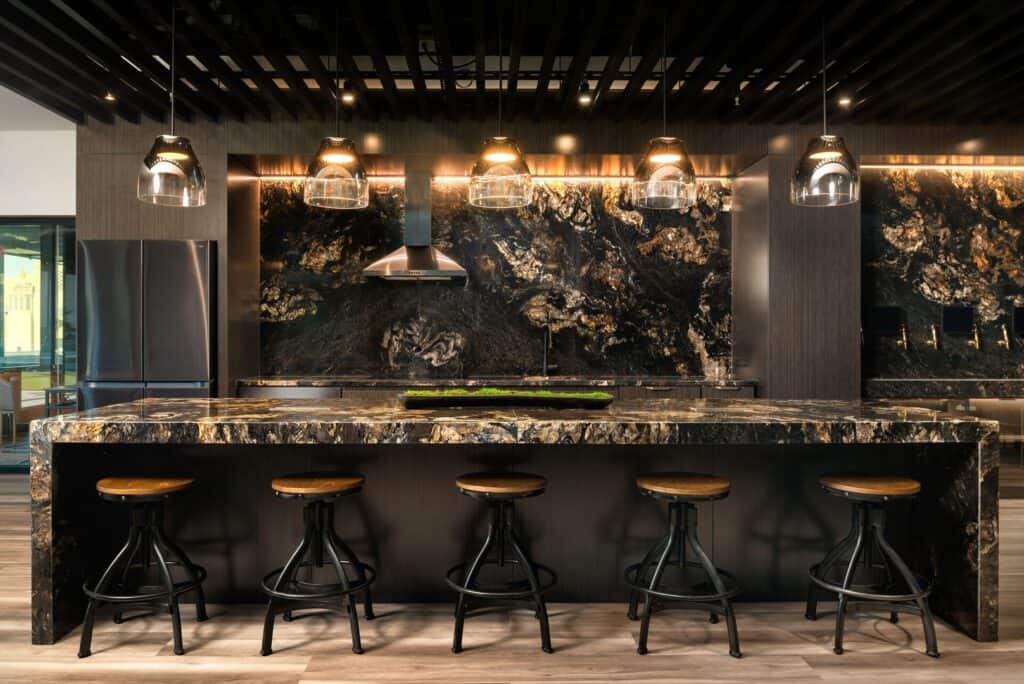 Dining near STAK Space in Uptown Oakland